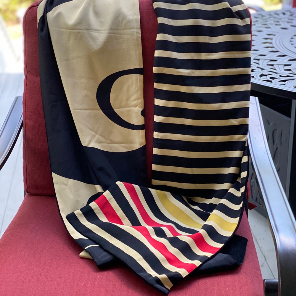 Art-inspired Silk Wrap